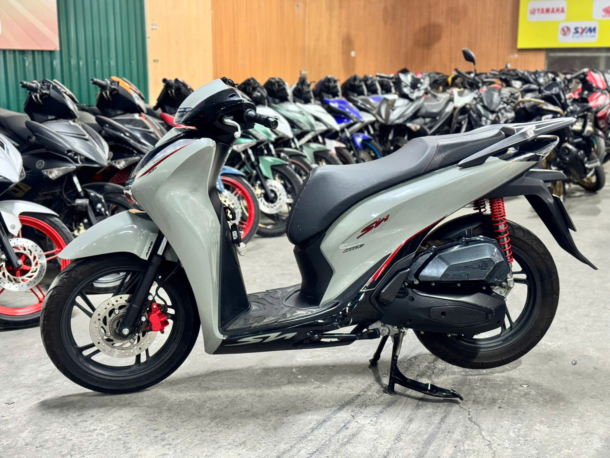 HONDA SH 160 ABS 2025