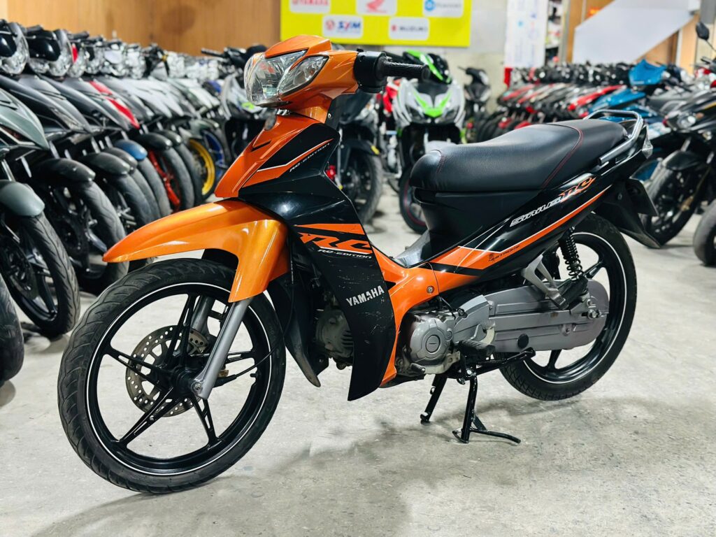 YAMAHA SIRIUS RC 110