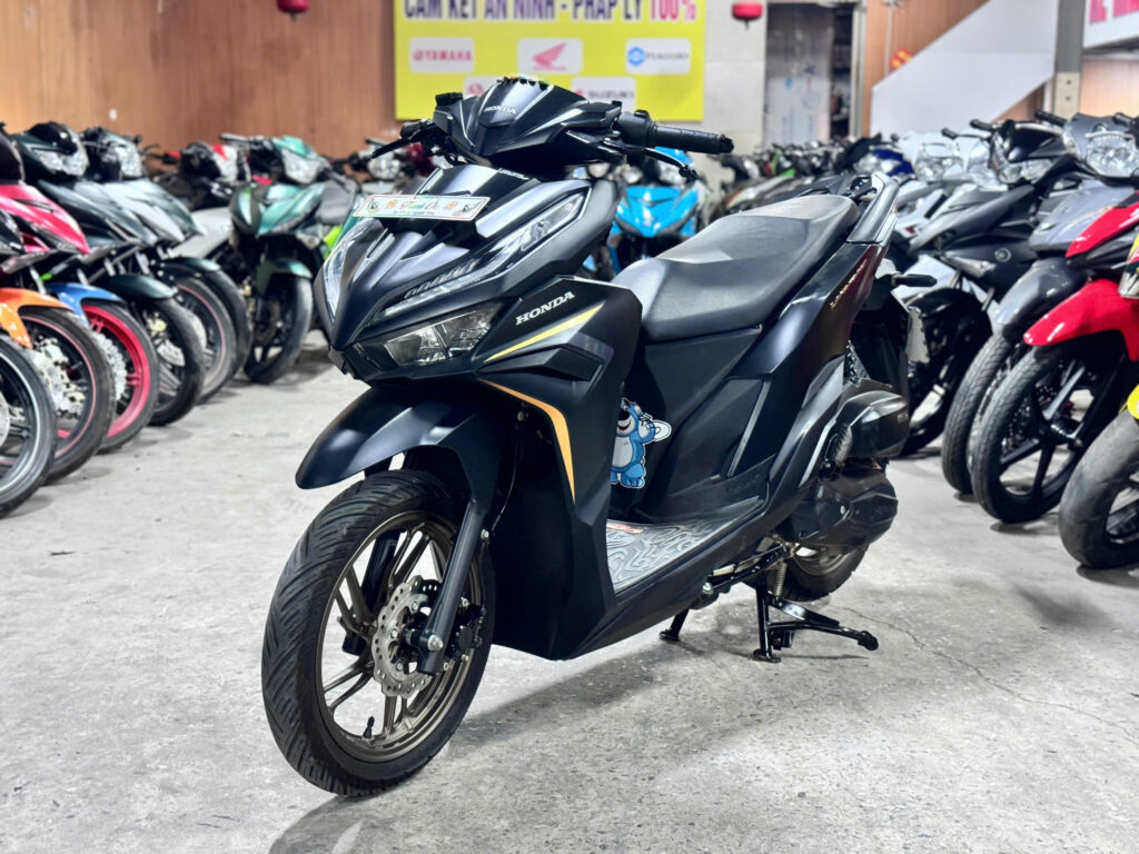 VARIO 125