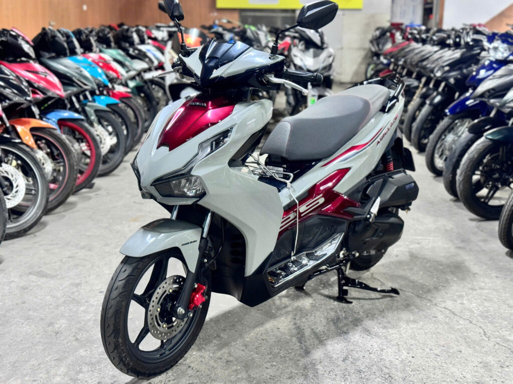 HONDA AIR BLADE 125 BẢN 4 VAL 2025