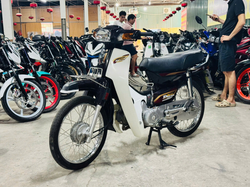 HONDA DREAM VIỆT