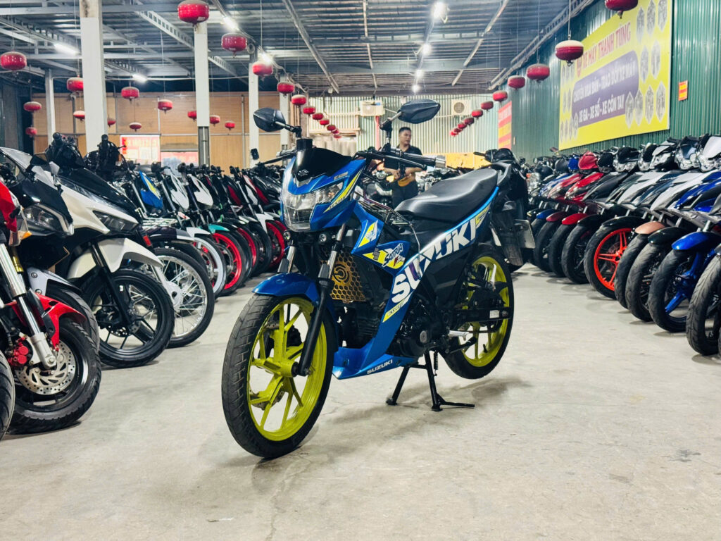 SUZUKI SATRIA 150