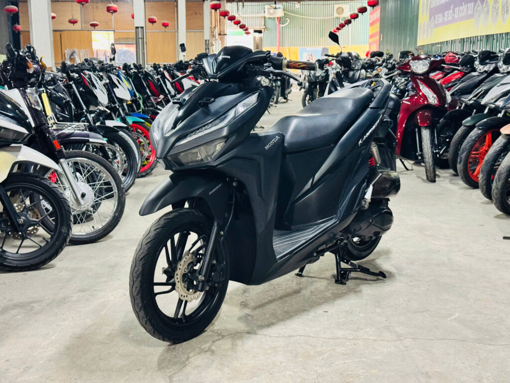 VARIO 125