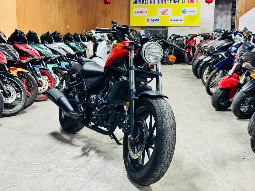 REBEL 300