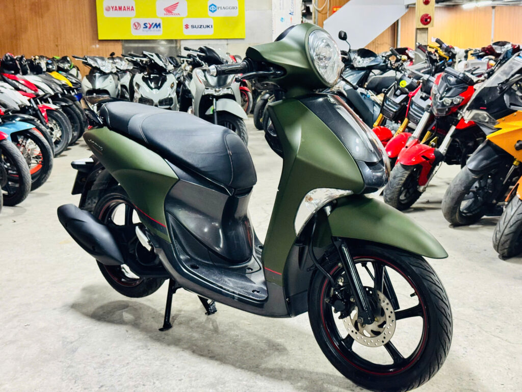 YAMAHA JANUS